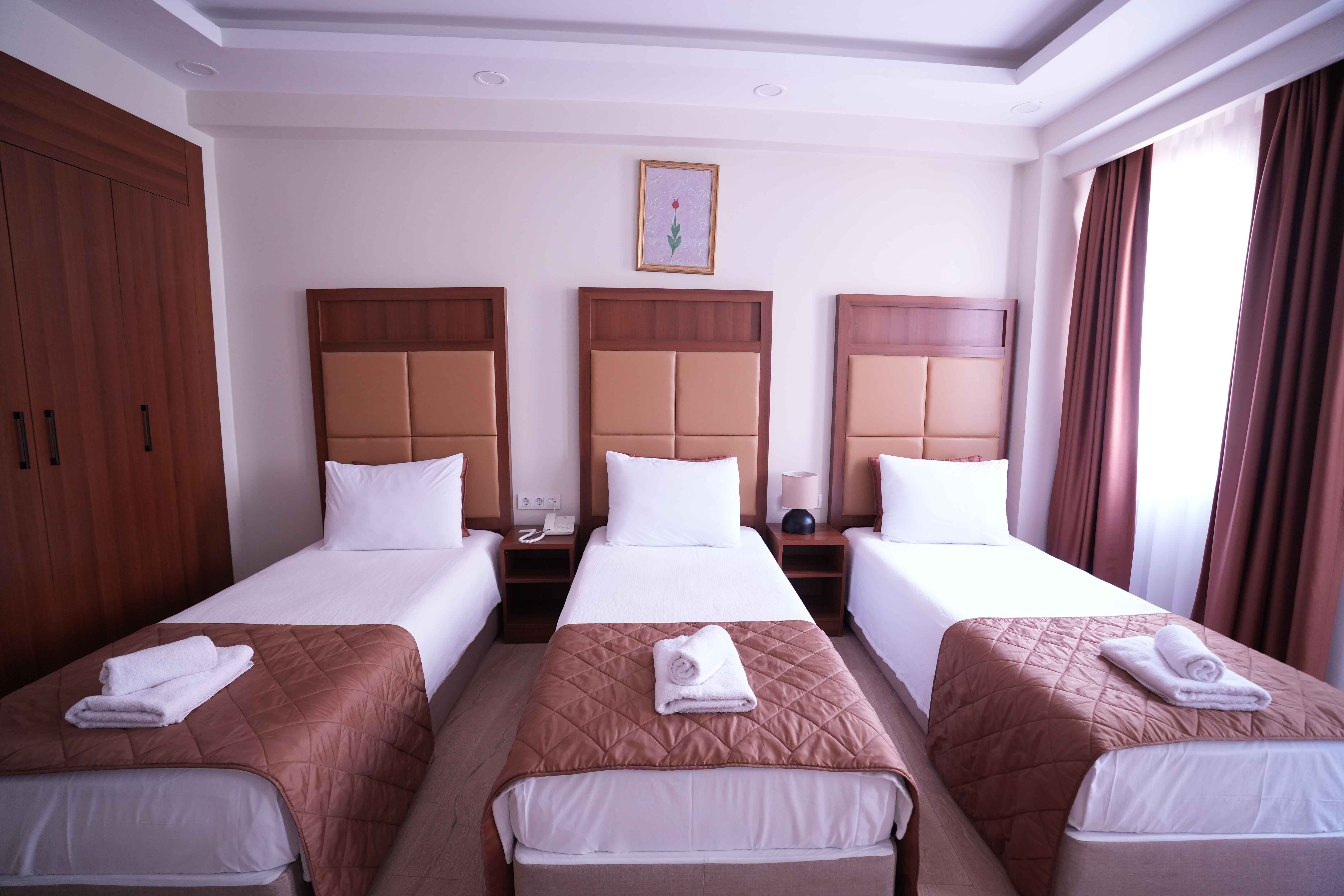 Triple Room - Image 2